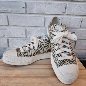 Converse Chuck Taylor All Star Lift Platform Zebra Print Sneakers Size 10.5
